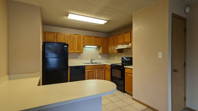 Photo - 2 bed 1 Bath Townhome Available Now