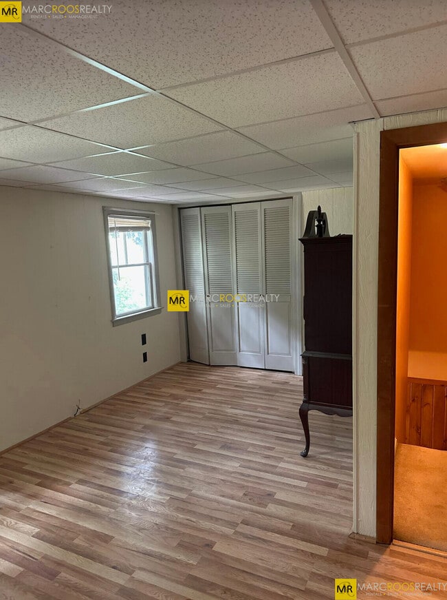 Building Photo - 69 Stuart St Unit #C Rental