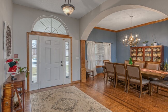 Photo - Highly desirable home in Briarbrook