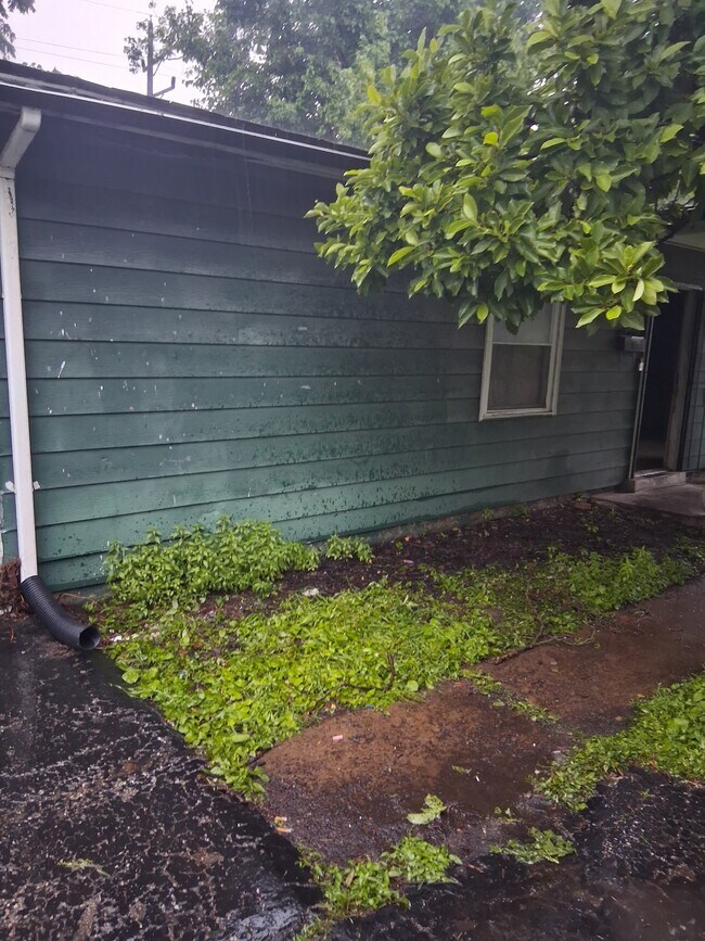 Photo - 500 St Thomas Ln