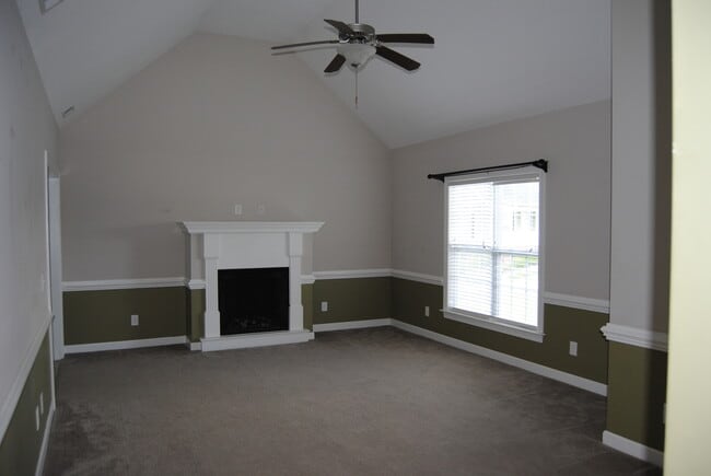 Photo - 105 Tillage Pl