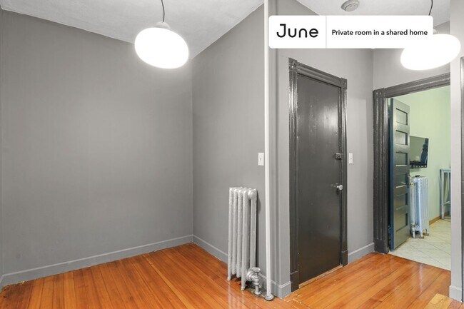 Photo - Room in Shared 3 bed/1 bath home Unit C