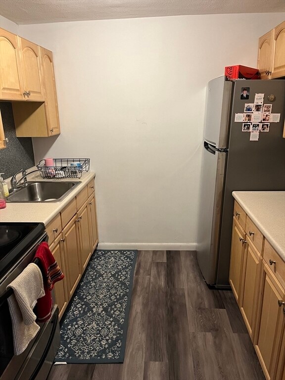 Photo - 205 Kent St Unit 24