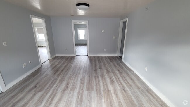 Building Photo - 42 Winthrop St Unit Winthrop st Rental