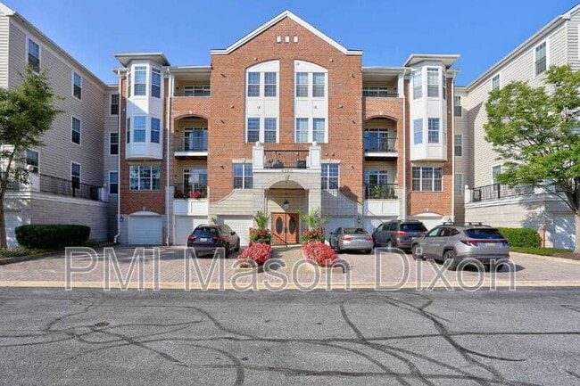Photo - 5920 Great Star Dr Unit 204