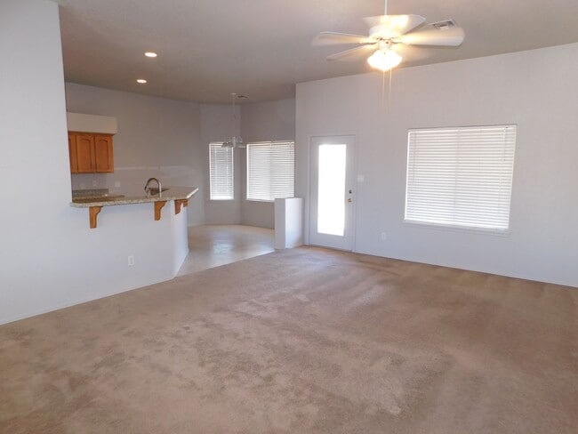 Photo - 3 BED 2 BATH IN YUMA EAST!