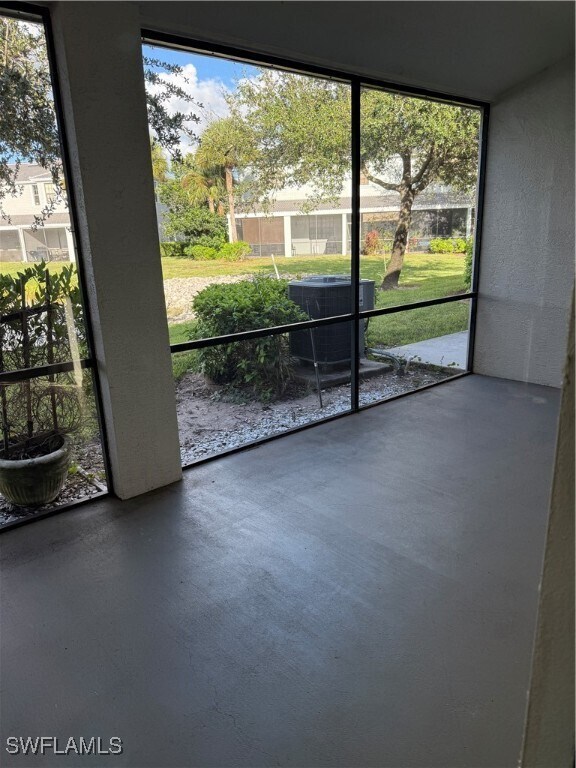 Building Photo - 15155 Summit Pl Cir