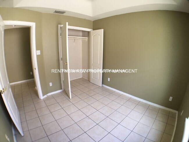 Photo - 1304 W Fig Ave