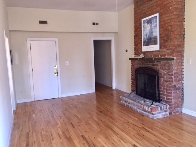 Photo - Shabbar-329 E St Unit Shabbar-1