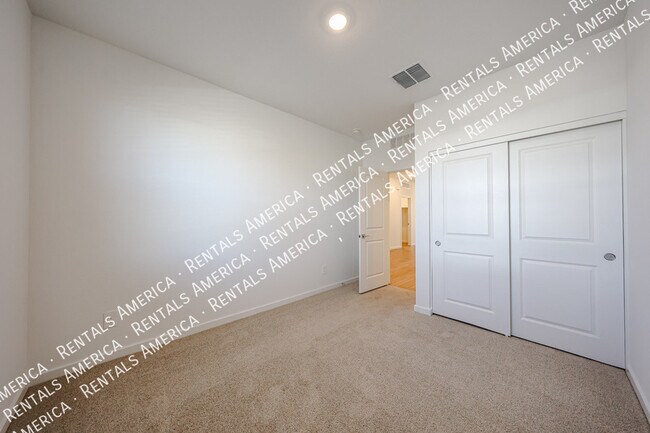 Photo - 15915 W Gray Fox Trl