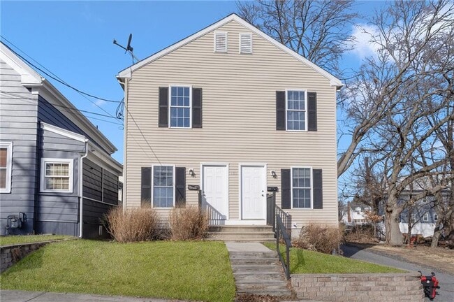180 Berkshire St Unidad 2