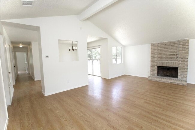 Building Photo - 2206 Spring Breeze Dr