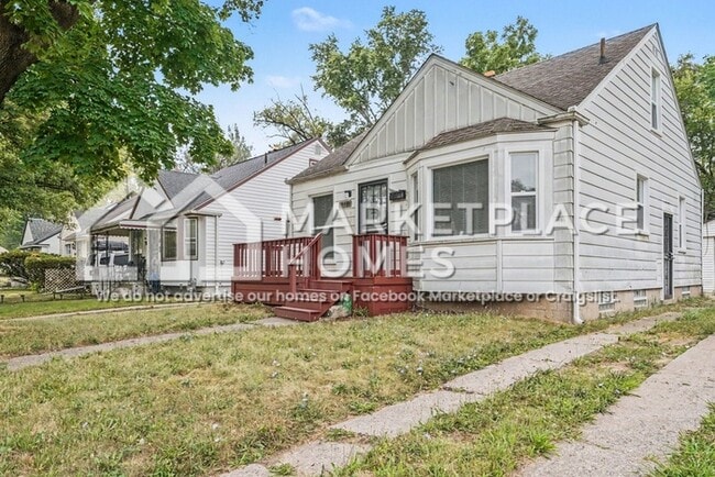 Photo - 19745 Blackstone St