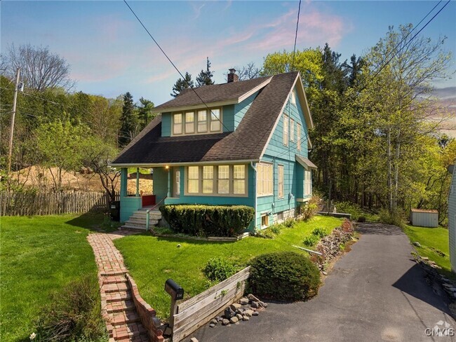 Building Photo - 114 Phelps Pl Rental