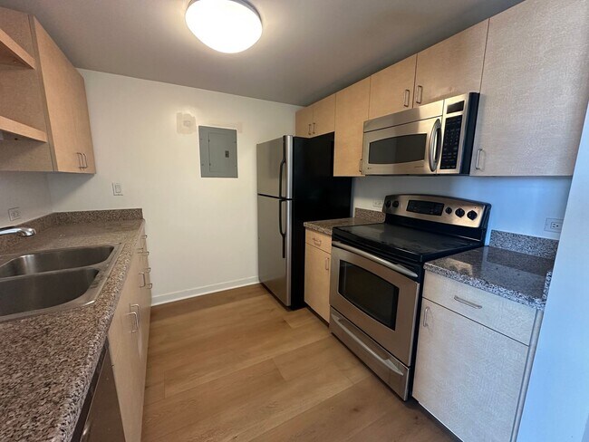 Photo - 1 Bedroom on the 16th Floor at Acqua Vista... Unit 1605