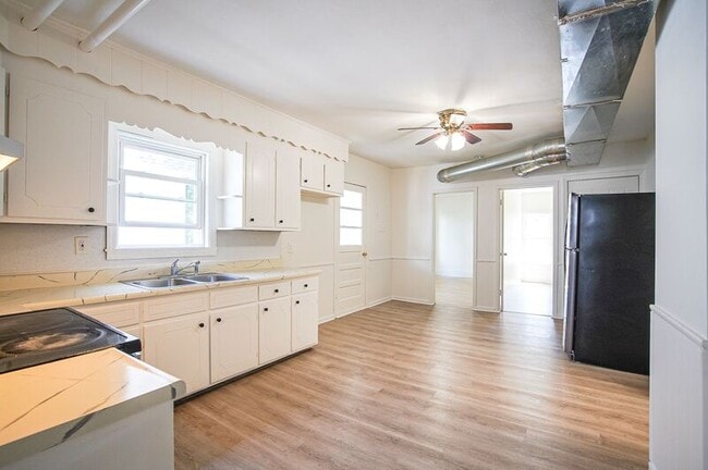 Photo - 3 Charles St Unit 2L