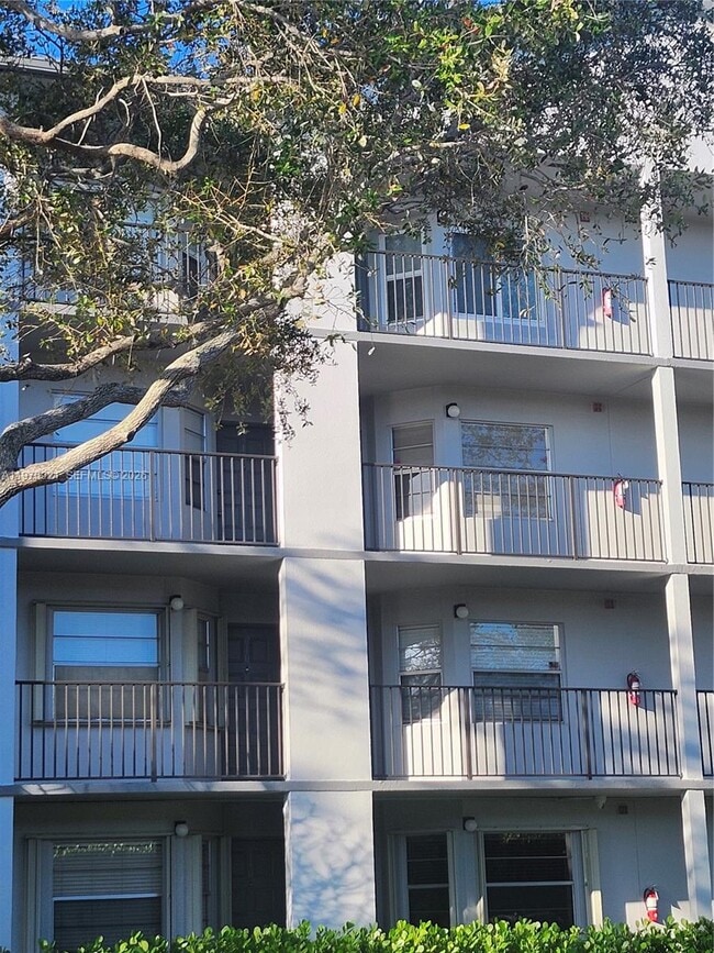 Photo - 12501 SW 14th St Unit 311R