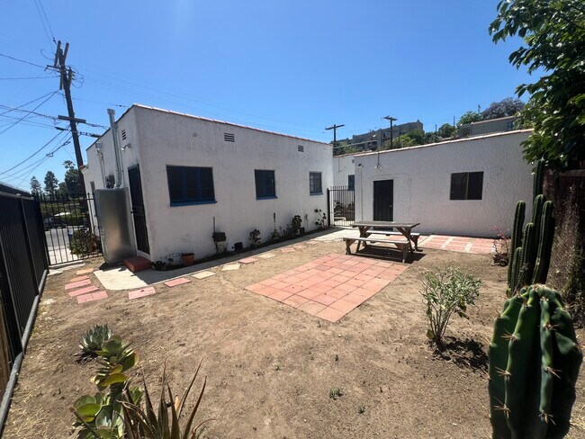 Backyard - 1931 Avalon St