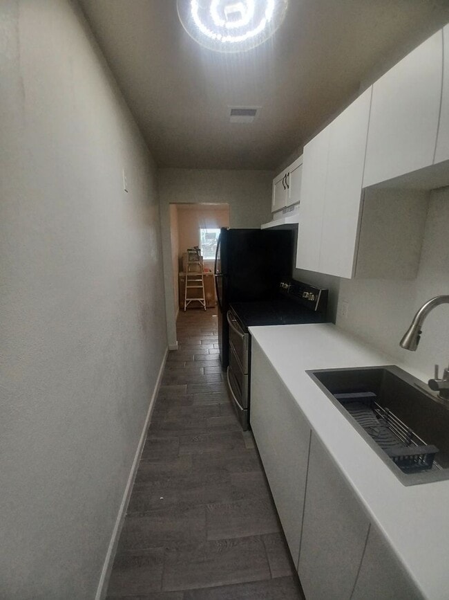 Photo - Madison Unit 1