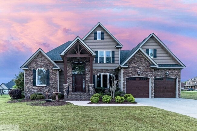 121 Michelle Dawn Dr