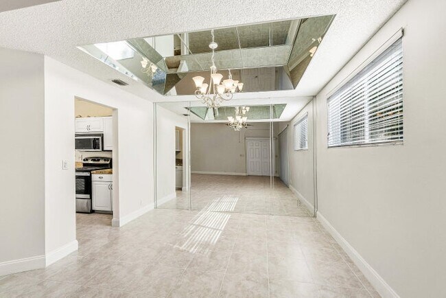 Photo - 9770 Nickels Blvd