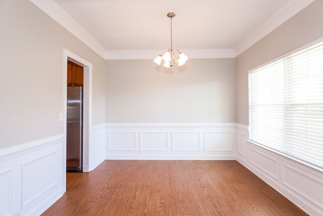 Photo - 2870 Island Point Dr NW