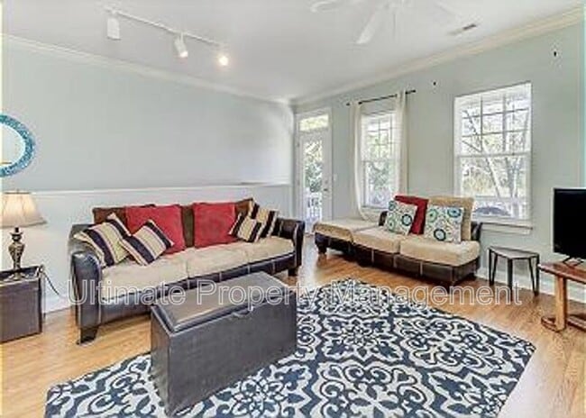 Photo - 618 S 3rd St Unit 2