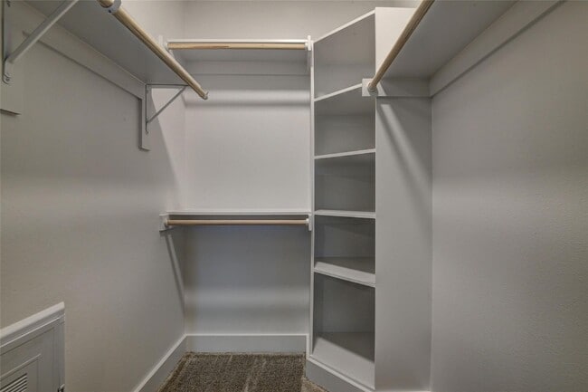 Photo - 6400 Washington Ave Unit 603