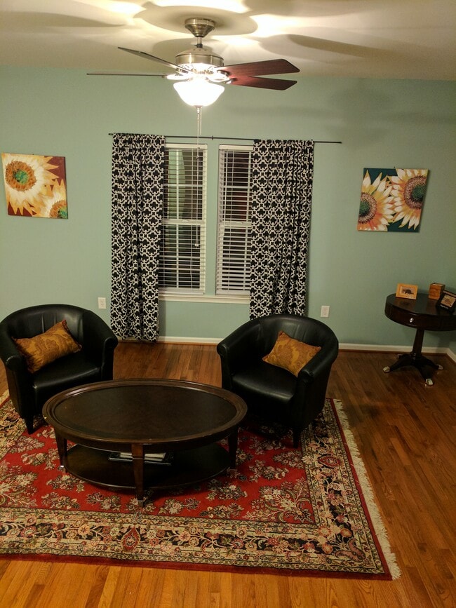 Photo - 850 Rockcreek Rd