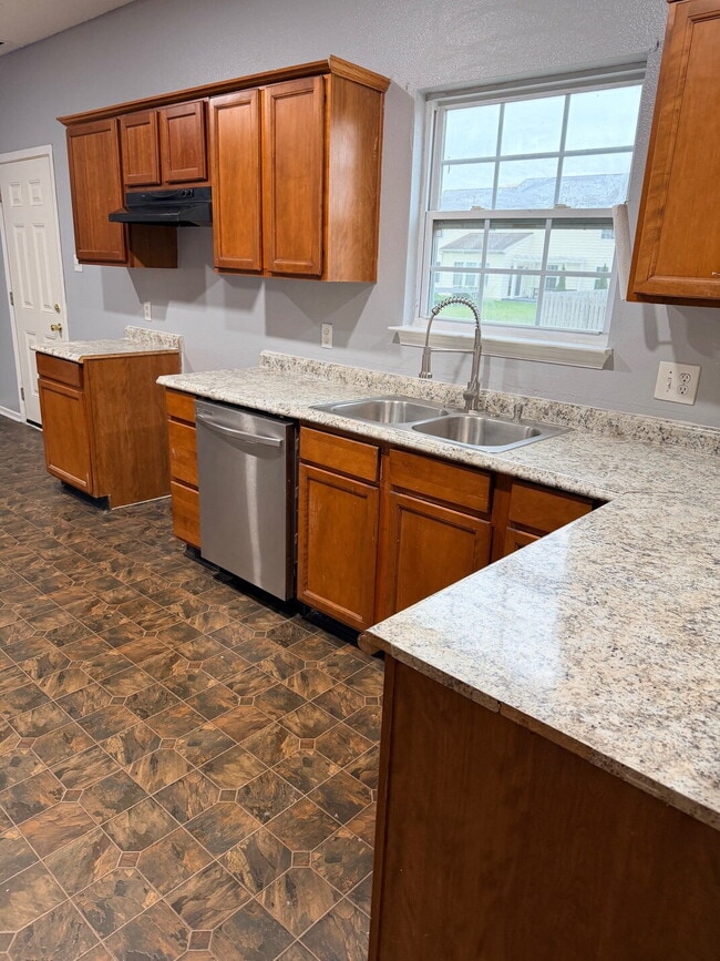 Photo - 667 Timeless Run