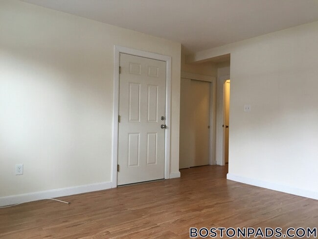 649 Washington St Unidad 2