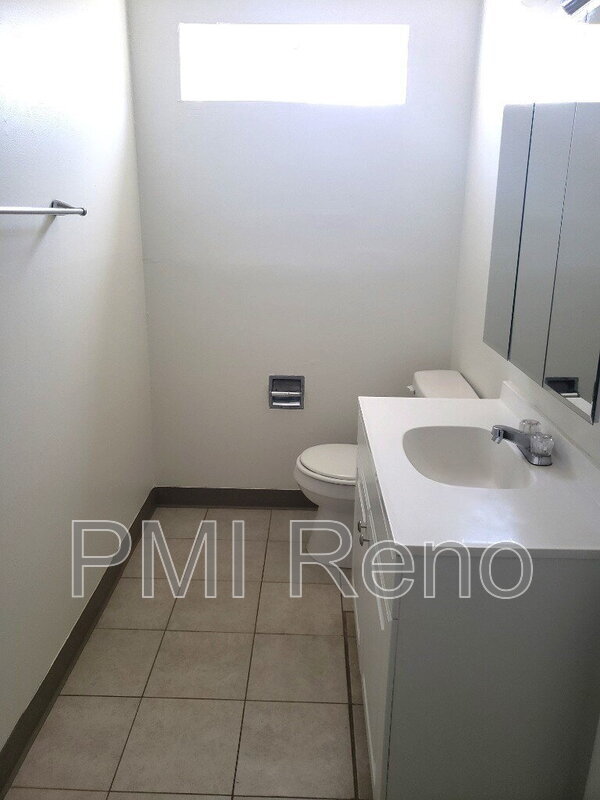 Photo - 3264 Gypsum Rd