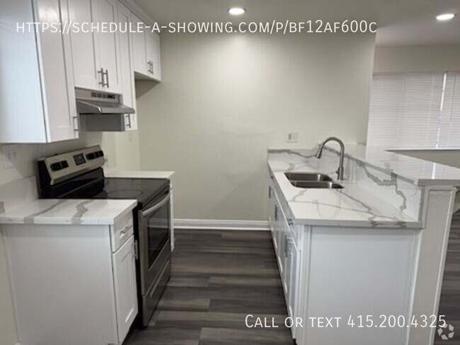Building Photo - 3418 20th St Rental