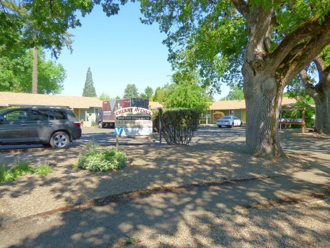 Photo - Rent Special: 1/2 Off May's Rent!! 2-bedroom Single Level Apartment Unit 2481