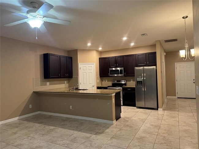 26077 Sandhill Blvd