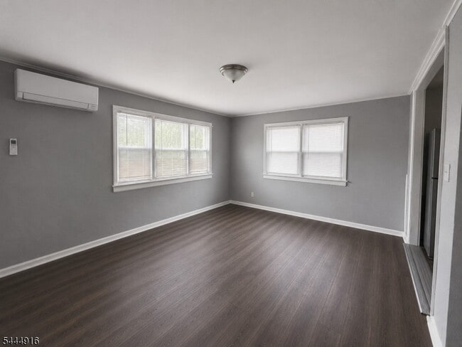 Photo - 1112 Rivington St Unit 2