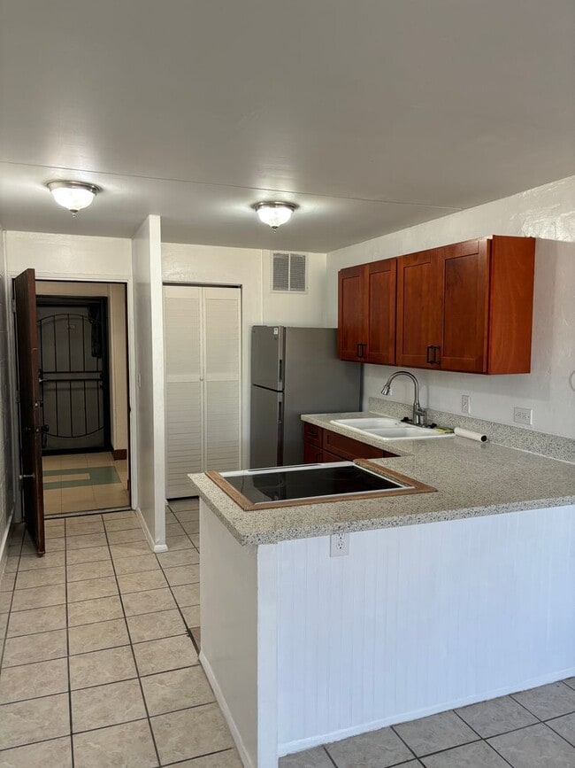 Photo - Harbor Lights 1-Bedroom – Pool, Courtyard, & Steps to Shopping