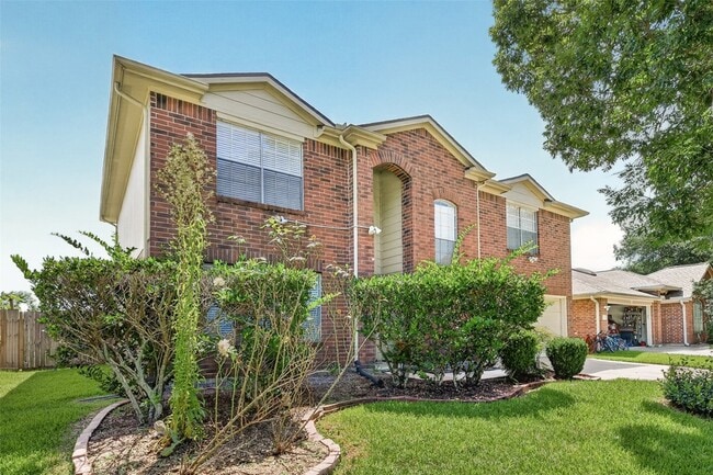Photo - 1806 Oak Ridge Dr