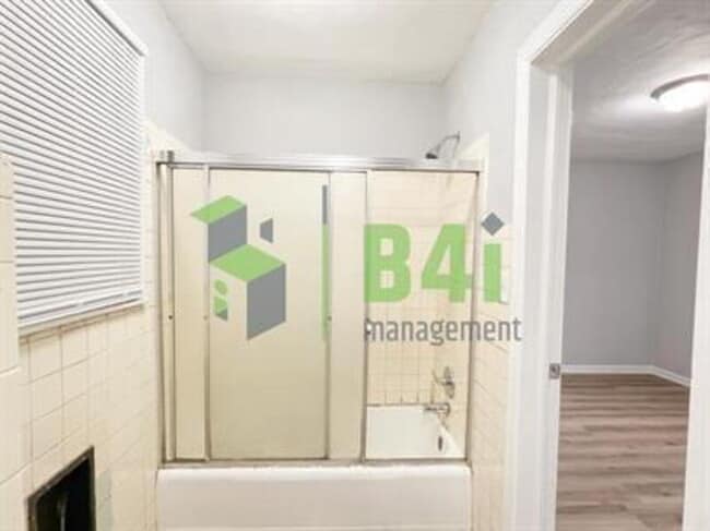 Photo - 355 Liberty Ave