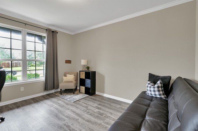 Photo - 24203 Rocky Brook Falls