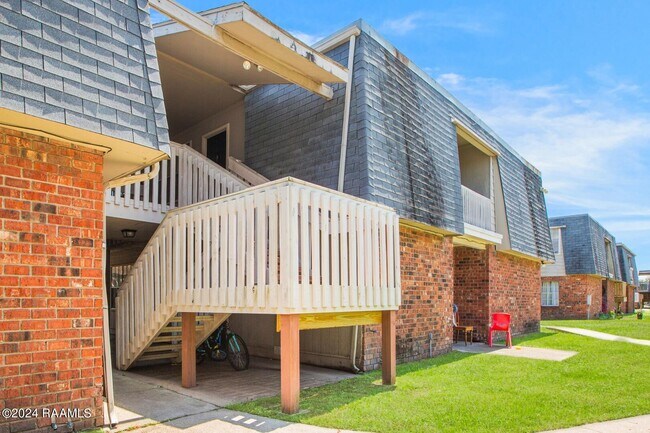 Photo - 326 Guilbeau Rd Condo Unit 240