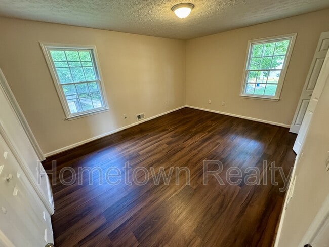 Photo - 4469 GA-42