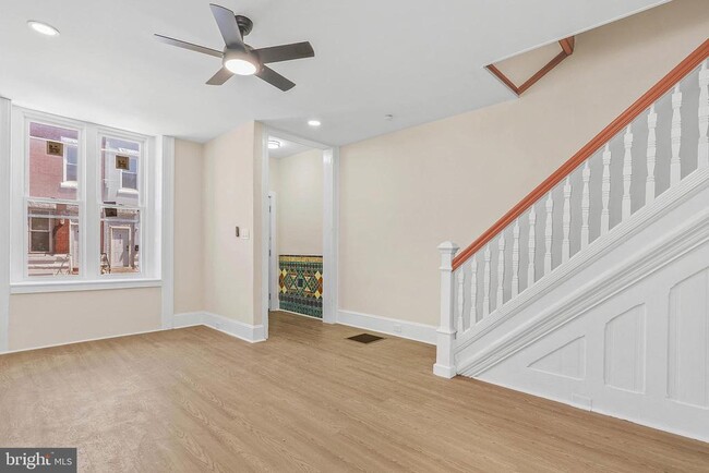 Photo - 2742 W Montgomery Ave