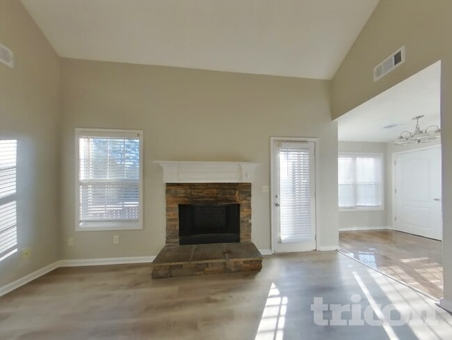 Photo - 45 Shenandoah Ln