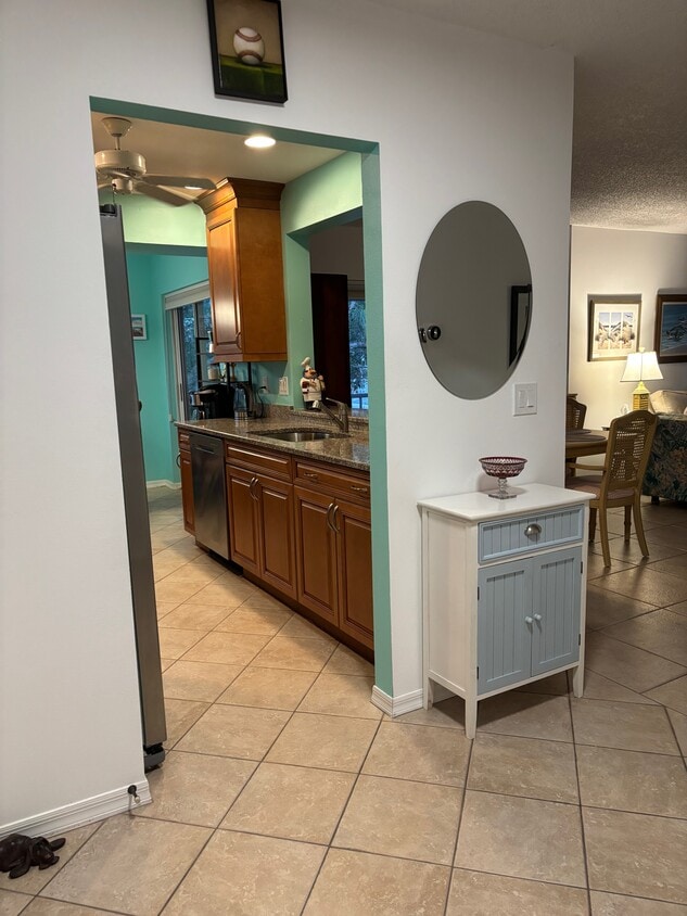 Entrance - 5699 Sheffield Greene Cir (Sarasota, FL)