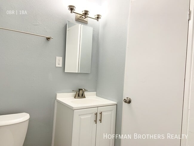 Photo - 4050 W El Segundo Blvd Unit 20