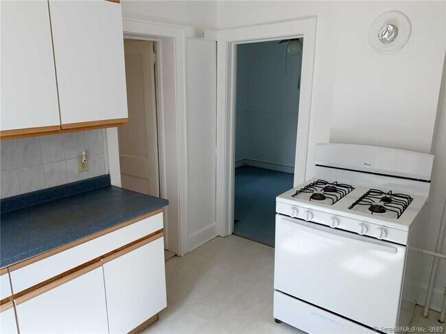 Photo - 44 Brookside Ave Unit U2