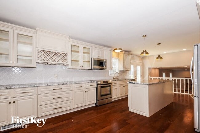 Photo - 5621 Willow Twig Ln