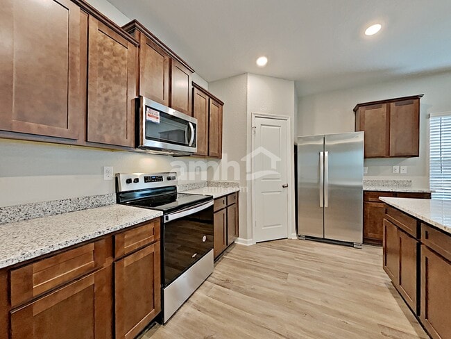 Photo - 3395 Ridge HillPkwy