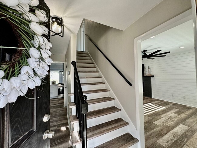 Photo - READY NOW!! Updated 5-Bedroom Home w/Fenced Backyard, Attached Garage  & Sunroom - Pet Friendly!